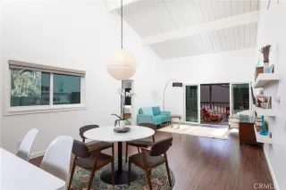 Photo #2: LG23164554 Listing