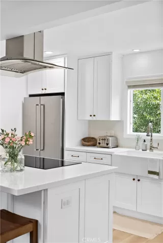 Photo #6: LG23165249 Listing 