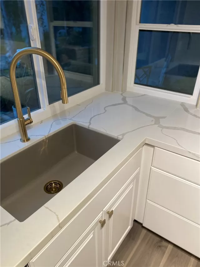 MLS: LG23167945 Condo For Sale