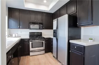 Photo #3: LG23194976 Listing