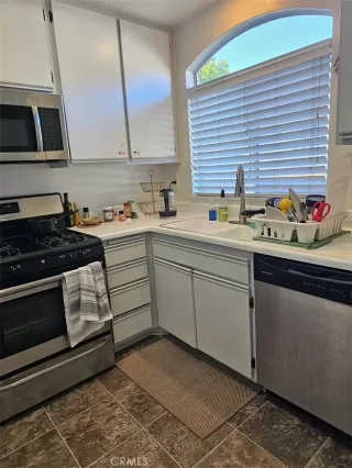 Photo #6: LG23200530 Listing 