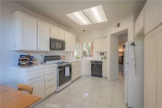 Photo #4: LG23204389 Listing 