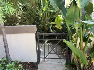 Photo #3: LG23204921 Listing 