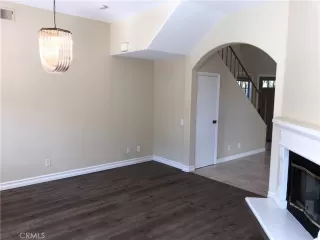 Photo #5: LG23204921 Listing 