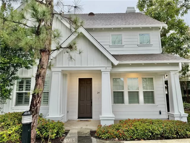 MLS: LG23210888 Condo For Sale