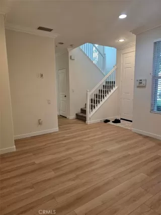 Photo #4: LG23223533 Listing 