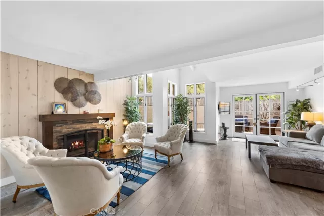 MLS: LG24000022 Condo For Sale