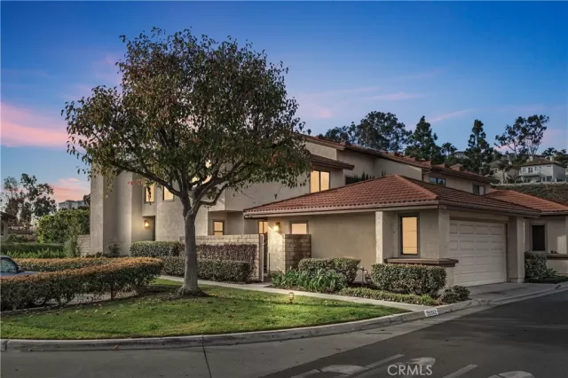 MLS: LG24000908 Condo For Sale