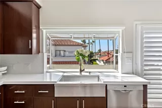 Photo #4: LG24045812 Listing 