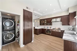 Photo #5: LG24045812 Listing 