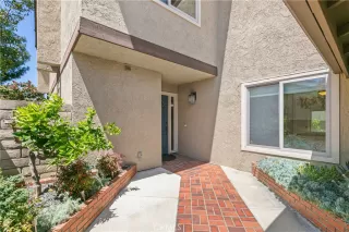 Photo #5: LG24060446 Listing