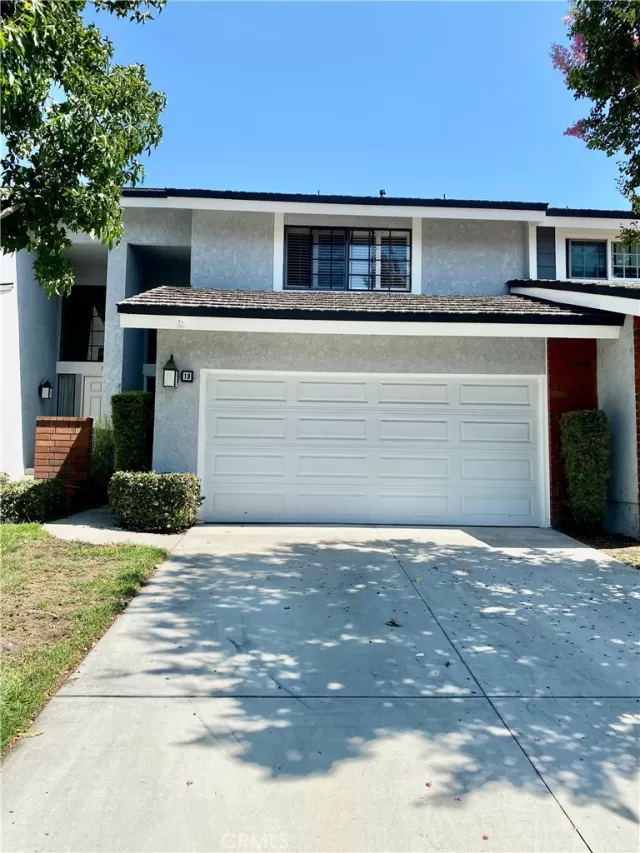 MLS: LG24065997 Condo For Sale