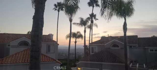 MLS: LG24066738 Condo For Sale