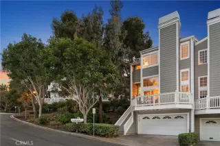 Photo #2: LG24078064 Listing 