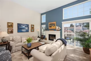 Photo #4: LG24078064 Listing 