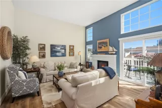 Photo #5: LG24078064 Listing 