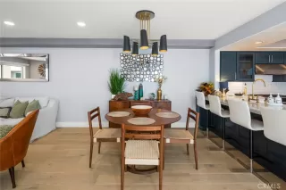 Photo #2: LG24088116 Listing