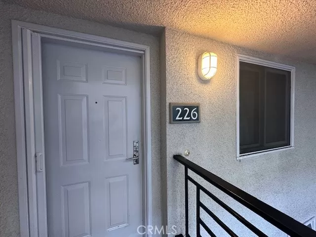 MLS: LG24115569 Condo For Sale