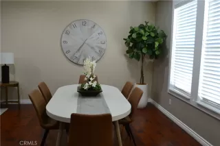 Photo #3: LG24116206 Listing