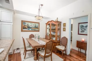 Photo #4: LG24117093 Listing