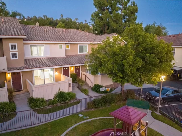 MLS: LG24120677 Condo For Sale