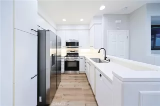 Photo #2: LG24120677 Listing 