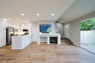 Photo #3: LG24120677 Listing 