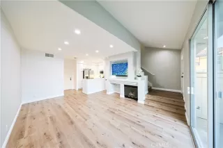 Photo #4: LG24120677 Listing 