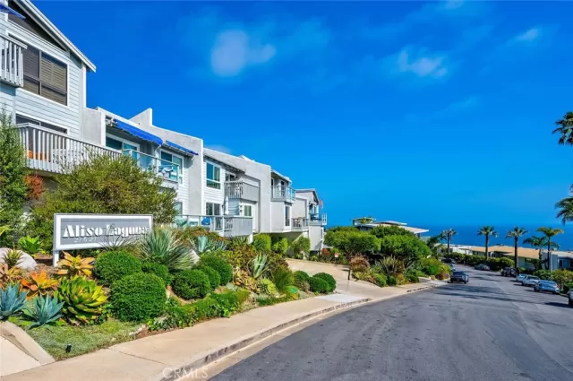 MLS: LG24129817 Condo For Sale