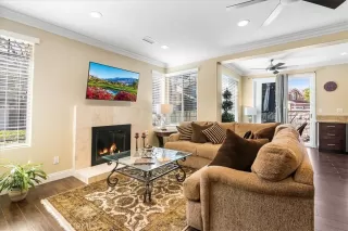 Photo #6: LG24132682 Listing 