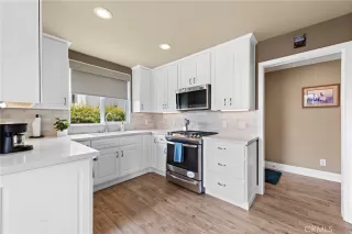 Photo #2: LG24141103 Listing