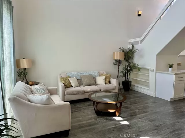 MLS: LG24149763 Condo For Sale