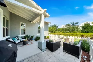 Photo #4: LG24154825 Listing