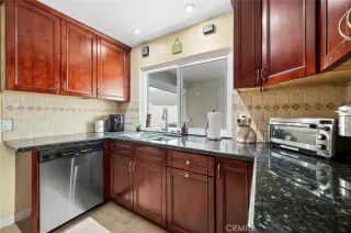 Photo #5: LG24155343 Listing 