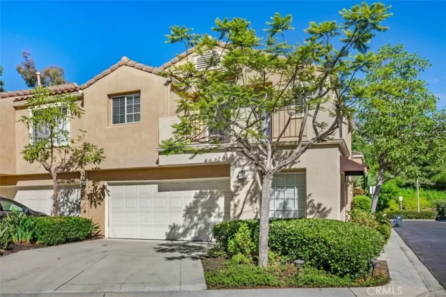 MLS: LG24166424 Condo For Sale