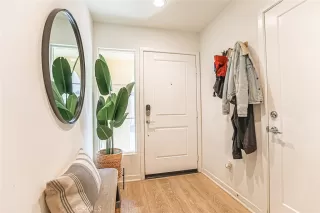 Photo #5: LG24167216 Listing 