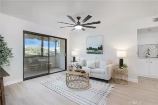 Photo #2: LG24167531 Listing