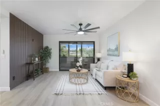 Photo #3: LG24167531 Listing