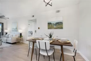 Photo #5: LG24167531 Listing