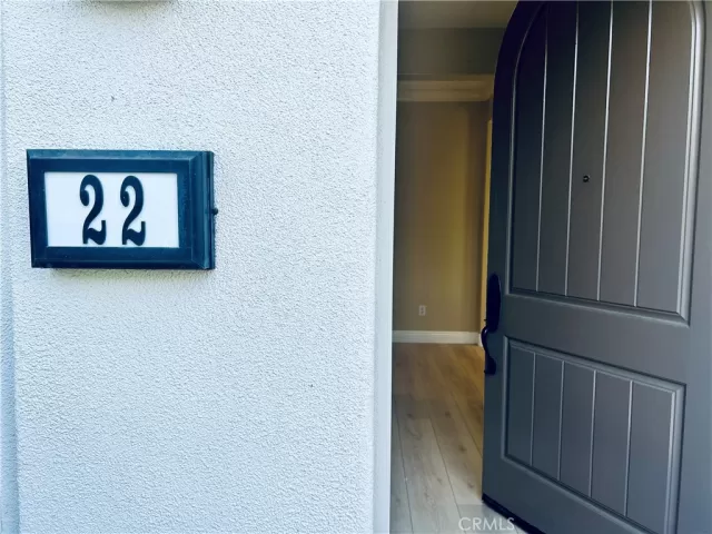 MLS: LG24206943 Condo For Sale