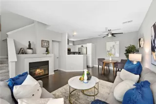 Photo #4: LG24212171 Listing