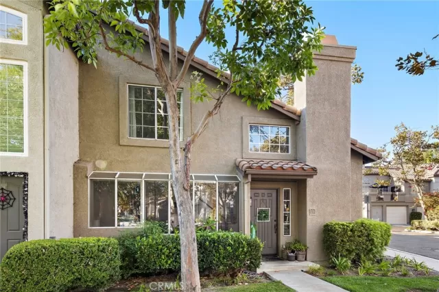 MLS: LG24214088 Condo For Sale