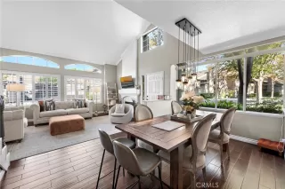 Photo #5: LG24214088 Listing