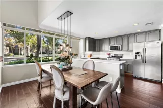 Photo #6: LG24214088 Listing