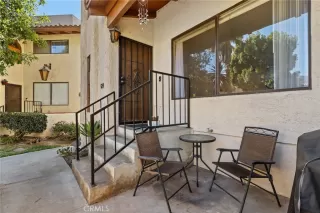 Photo #3: LG24236771 Listing 