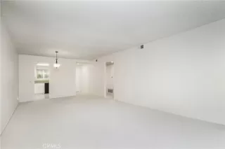 Photo #4: LG25014890 Listing 