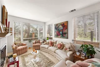 Photo #6: LG25020108 Listing 