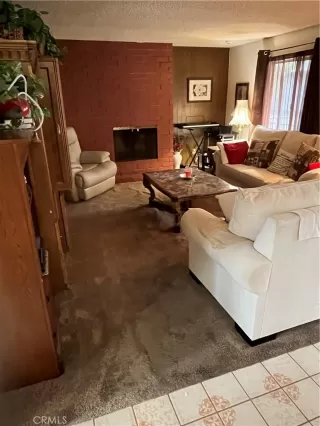 Photo #2: LG25032790 Listing 