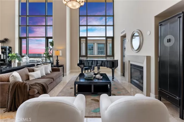 MLS: LG25064575 Condo For Sale