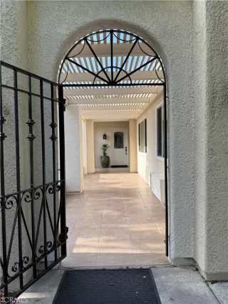 Photo #3: LG25066376 Listing